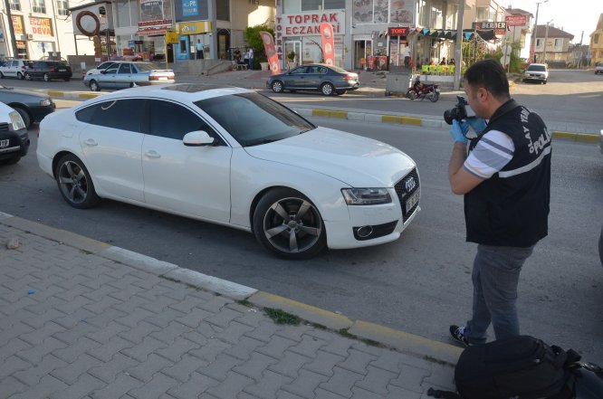 İç çamaşırına içine koyduğu tabanca ateş aldı