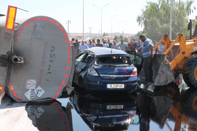 Aksaray'da freni patlayan tanker, otomobil ve minibüse çarptı: 3 yaralı