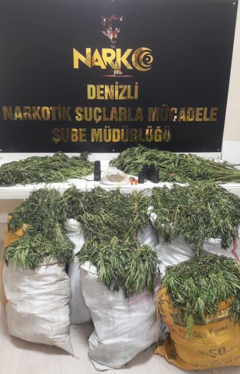 Denizli'de "drone" destekli uyuşturucu operasyonu