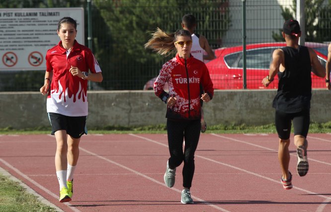 Dünya şampiyonluğuna uzanan bir "Kardelen" öyküsü