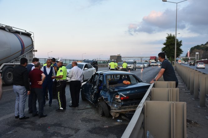 Samsun'da zincirleme trafik kazası: 2 yaralı