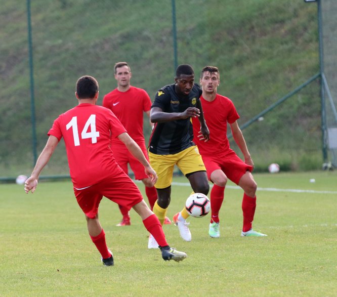 Futbol: Hazırlık maçı