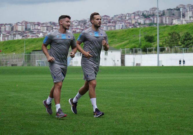 Trabzonspor'da 7 futbolcuya özel antrenman