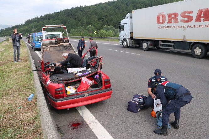 Anadolu Otoyolu'nda otomobil karşı yöne geçti: 1 ölü, 2 yaralı