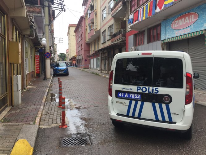 Eski belediye başkanının silahla vurulması