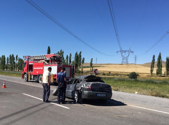 Ulaş'ta trafik kazası: 5 yaralı