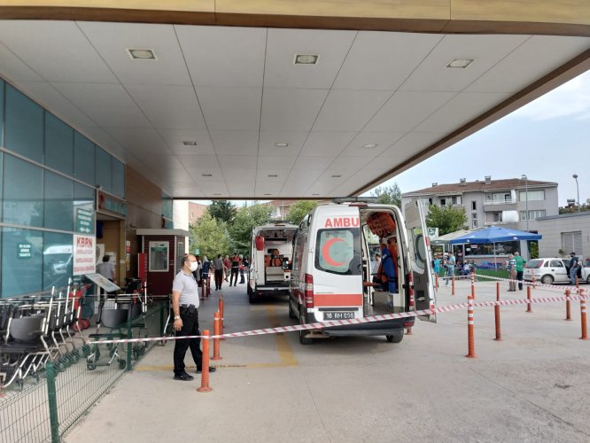 Bursa'da atık tankına düşen 3 işçi yaralandı