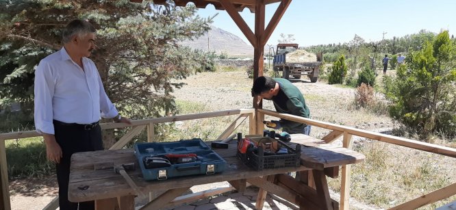 Ulaş Gölü Mesire Alanı'nda çevre düzenlenmesi