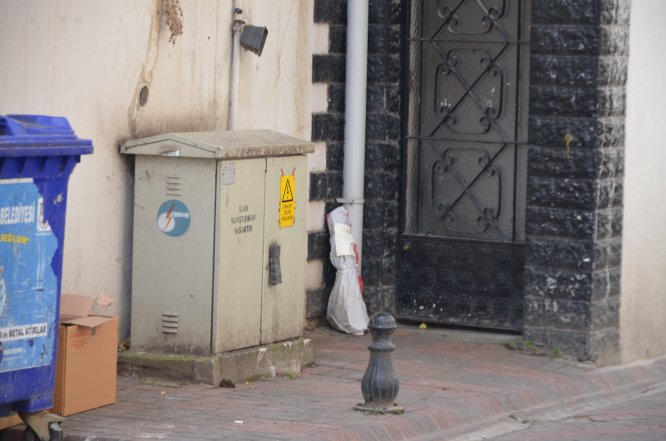 Kocaeli'de 5 el bombası ve lav silahı bulundu