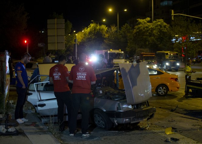 Başkentte trafik kazası: 5 yaralı