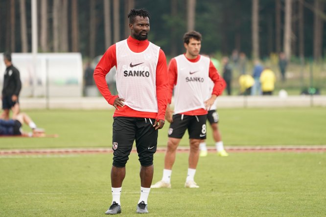 Gazişehir Gaziantep'te sezon hazırlıkları