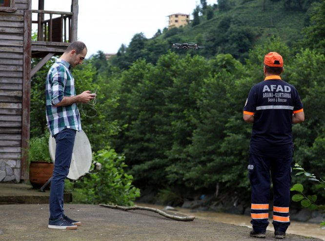 Rize'de sele kapılan kişiyi arama çalışmalarına yeniden başlandı
