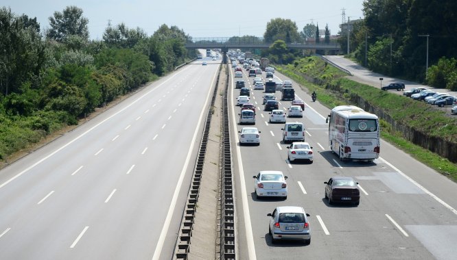 Yollarda bayram yoğunluğu