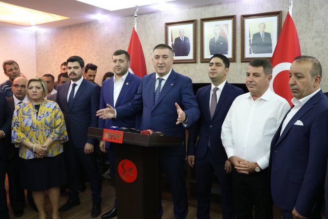 MHP'de bayramlaşma programı