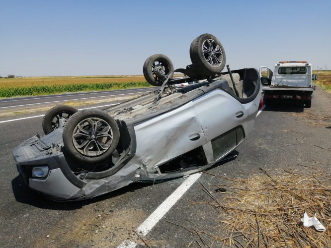 Şanlıurfa'da otomobil devrildi: 5 yaralı