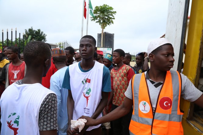 Türk STK'lardan Nijerya'ya kurban yardımı