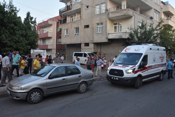 Damat ile kayınbaba arasında çeyiz kavgası: 1 yaralı