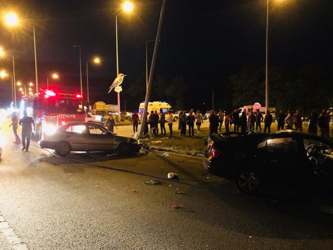 Samsun'da iki otomobilin çarpıştığı kaza