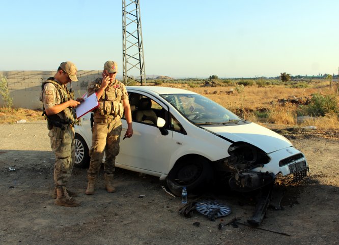 Hatay'da otomobil şarampole devrildi: 5 yaralı