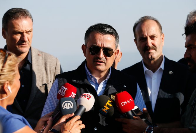 İzmir'deki yangın kontrol altına alındı