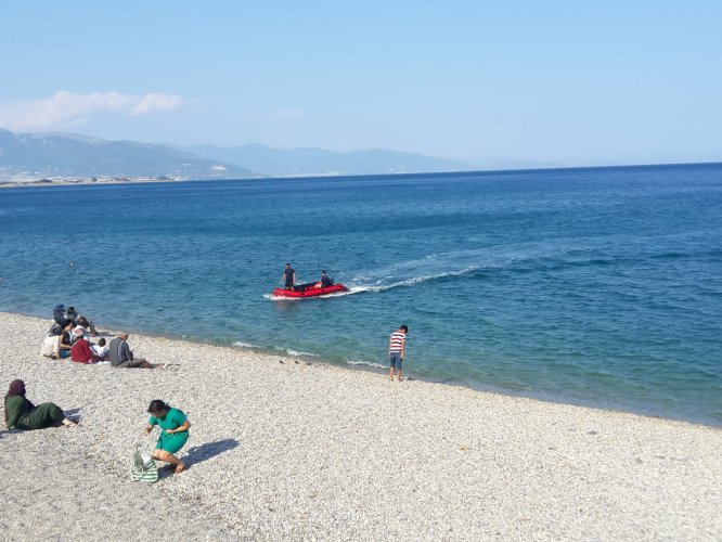 Mersin'de denizde kaybolan iki kişi aranıyor