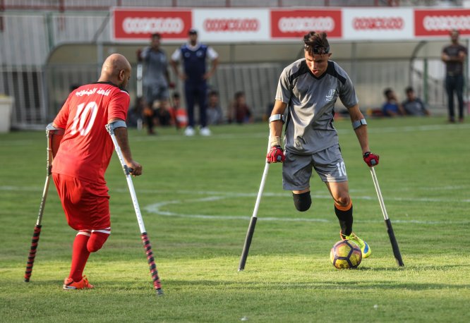 Gazze'de ampute futbol liginin ilk karşılaşması yapıldı