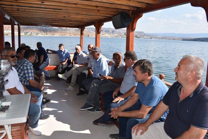 Nallıhan'da muhtarlarla toplantı