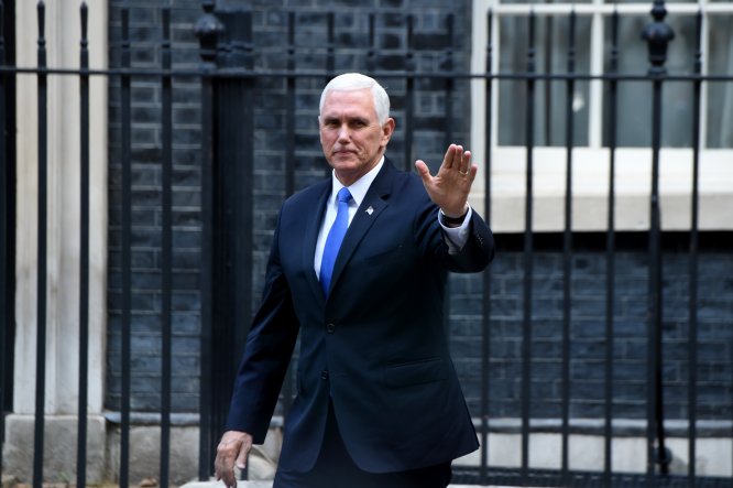 Boris Johnson, Pence ve Netanyahu ile görüştü