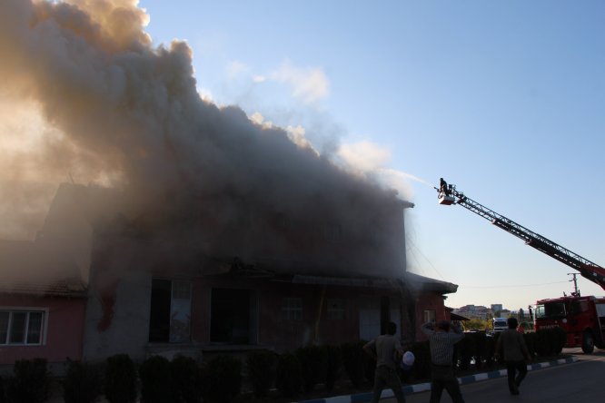 Bilecik'te değirmen yangını