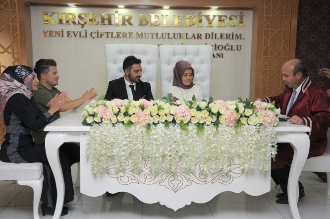 Kırşehir'de 9 çiftin 09.09.2019 tarihli nikah sevinci