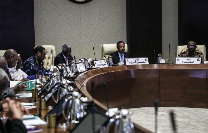 Sudan'da yeni hükümetten ilk toplantı
