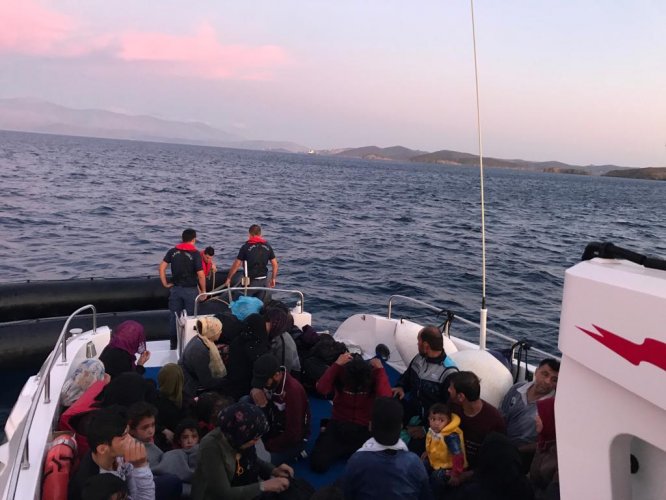 İzmir'de 181 düzensiz göçmen yakalandı