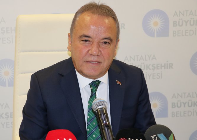 "Bütün belediye başkanları toplantıdan memnun ayrıldı"