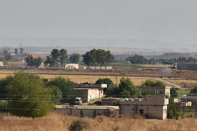YPG sınır hattında varlık göstermeye devam ediyor