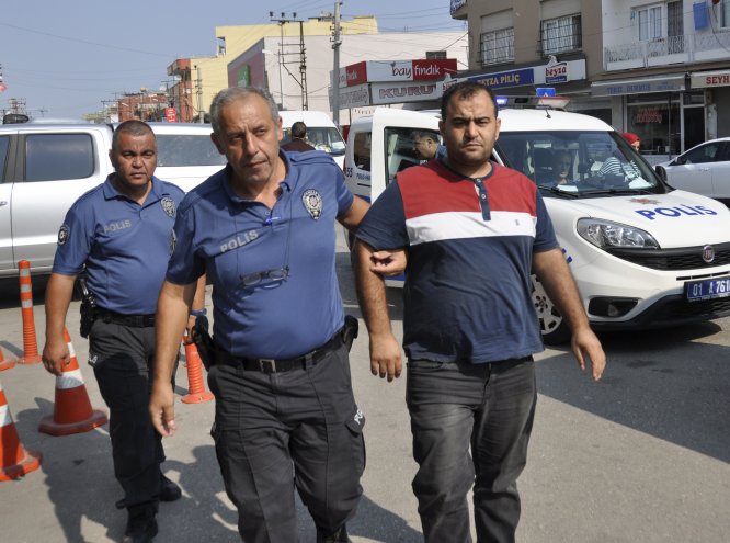 İşten çıkartıldığını iddia eden işçi havaya ateş açtı