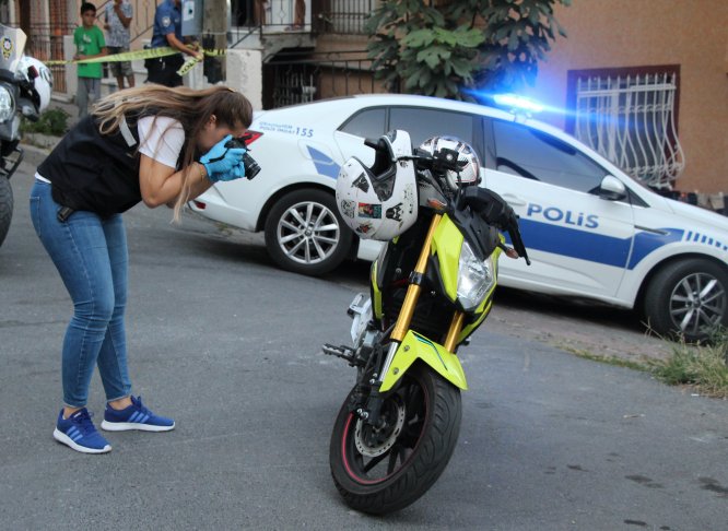GÜNCELLEME - Sokaklarda ateş açan motosikletli saldırganlar, 2'si çocuk 7 kişiyi yaraladı