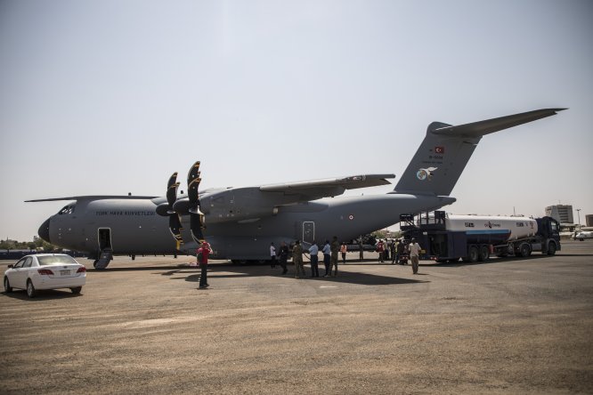 Türkiye'nin yardımları Sudan'a ulaştı