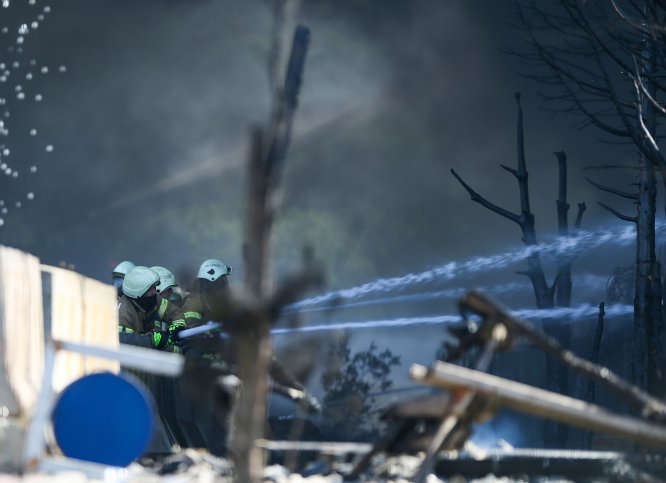 GÜNCELLEME 8 - Tuzla'da fabrika yangını