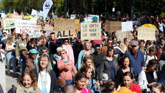 Brüksel'de iklim değişikliği protestosu
