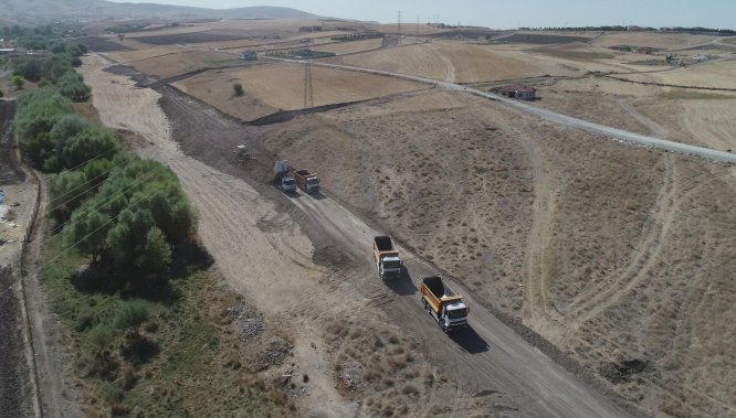 Başkan Şimşek yol çalışmalarını inceledi