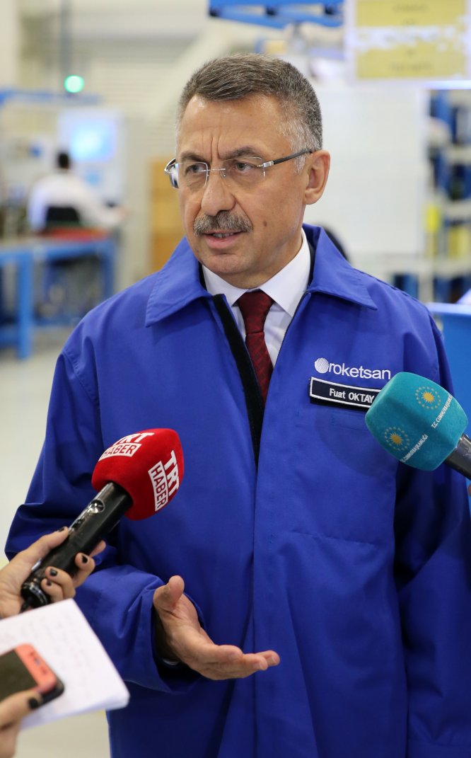 Cumhurbaşkanı Yardımcısı Oktay'dan ROKETSAN'a ziyaret