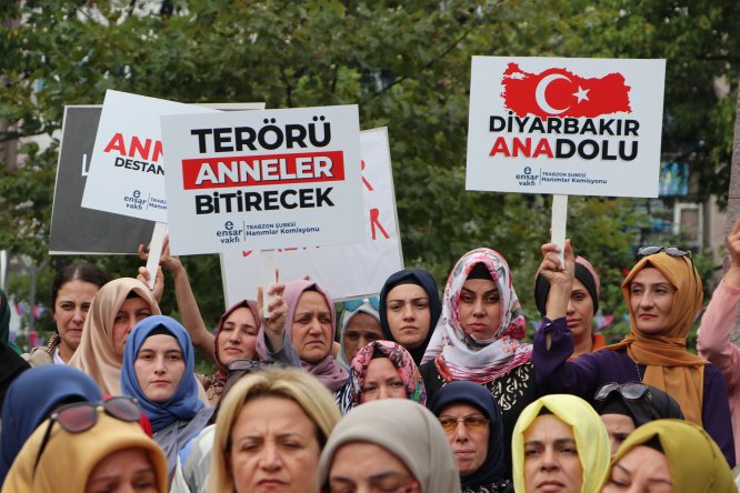 Diyarbakır annelerine kadın desteği
