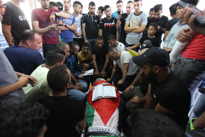 İsrail’in cenazesini alıkoyduğu Filistinli şehide 8 ay sonra cenaze töreni