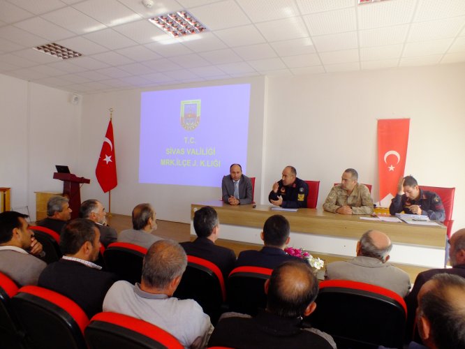 Ulaş'ta servis şoförleri bilgilendirildi