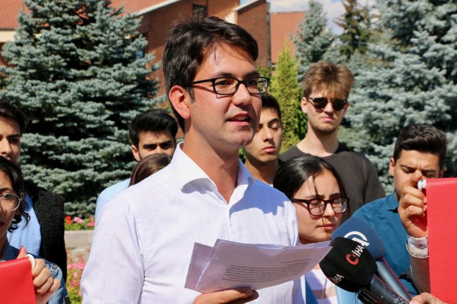 Üniversite öğrencilerinden Diyarbakır annelerine destek