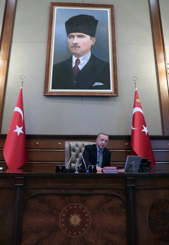 Erdoğan'ın harekat emrini verdiği anın görselleri paylaşıldı