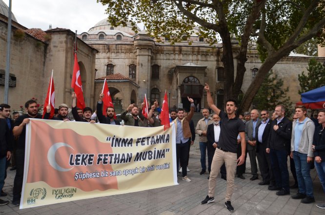 Kütahyalı gençlerden Barış Pınarı Harekatı'na destek