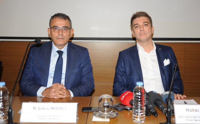 "7'den 77'ye tüm vatandaşlar, kefenimizi giymiş hazır bekliyoruz"