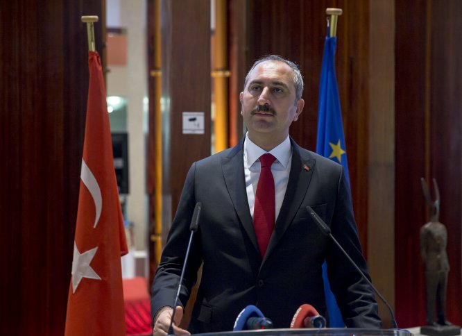 "Türkiye, operasyonu uluslararası hukuk çerçevesinde sürdürmektedir"