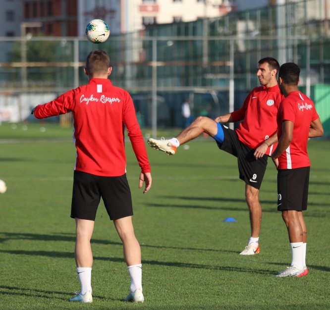 "Camiamızı ve taraftarlarımızı mutlu etmek istiyoruz"